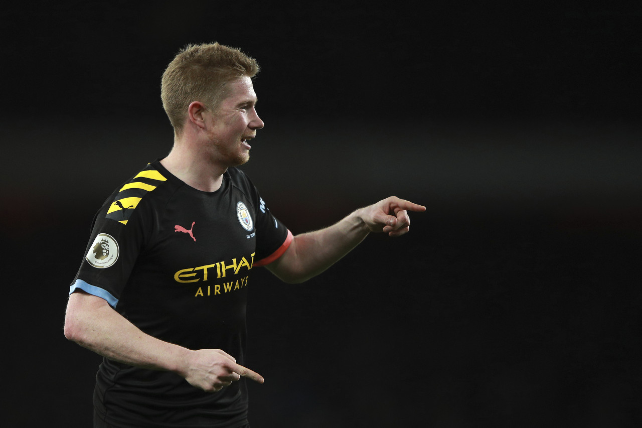 足球英超领头羊遭遇伤病危机，后卫告急